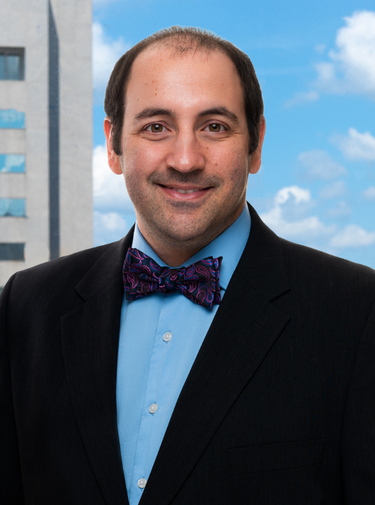 Headshot of Civil Litigation Attorney Nathaniel Dominy with McCandlish Holton, PC in Richmond, Virginia